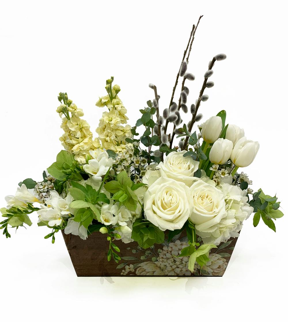 Whispering Willow Maryland & Delaware Flower Delivery Kitty's Flowers